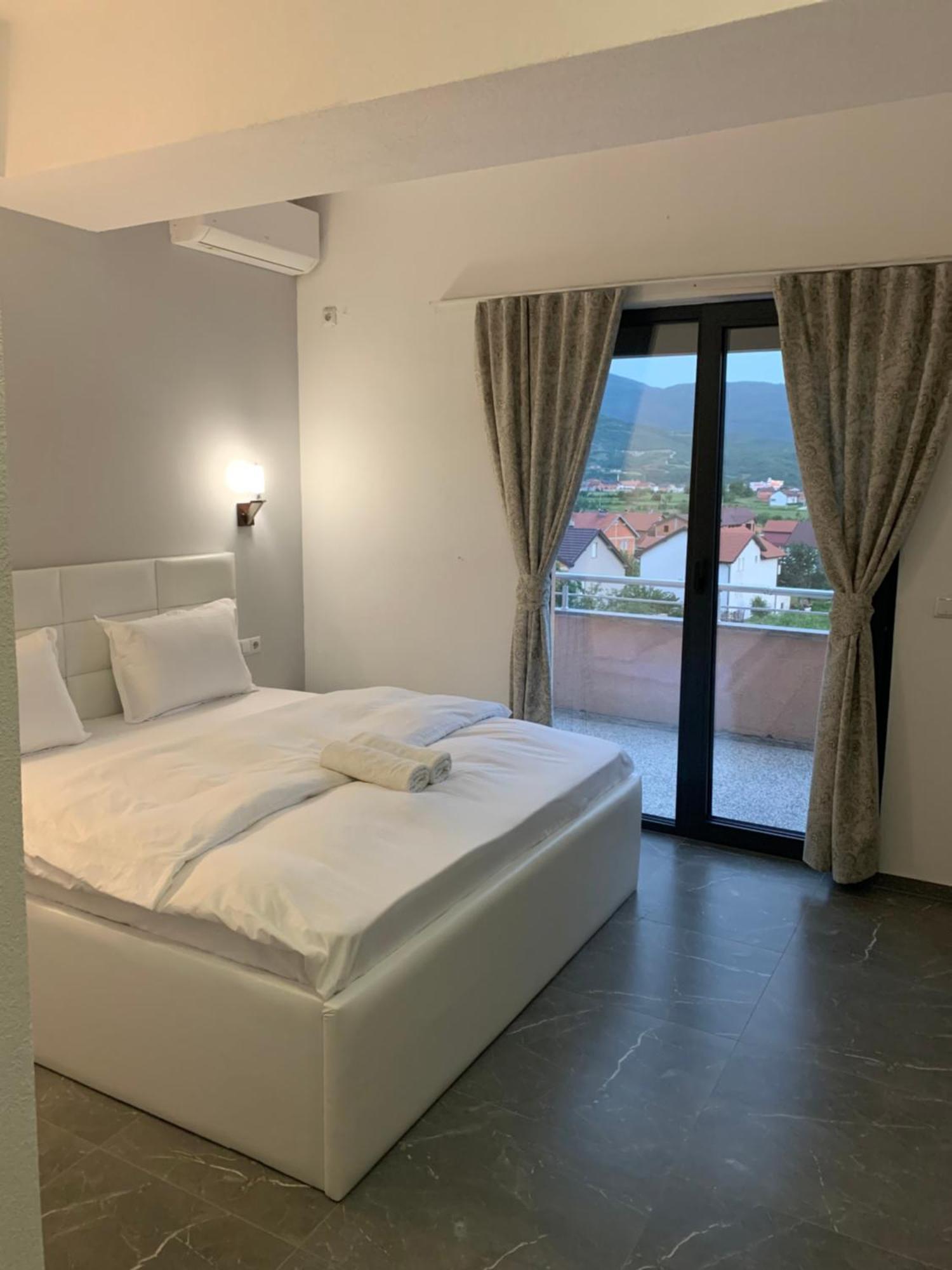 Hotel Albatros Prizren Ngoại thất bức ảnh